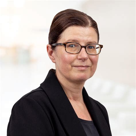 dr. doris kerö|Dr. Doris Kerö